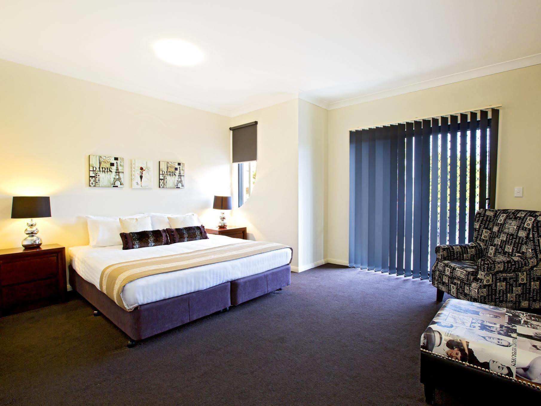 Astina Serviced Apartments - Central Penrith Eksteriør bilde