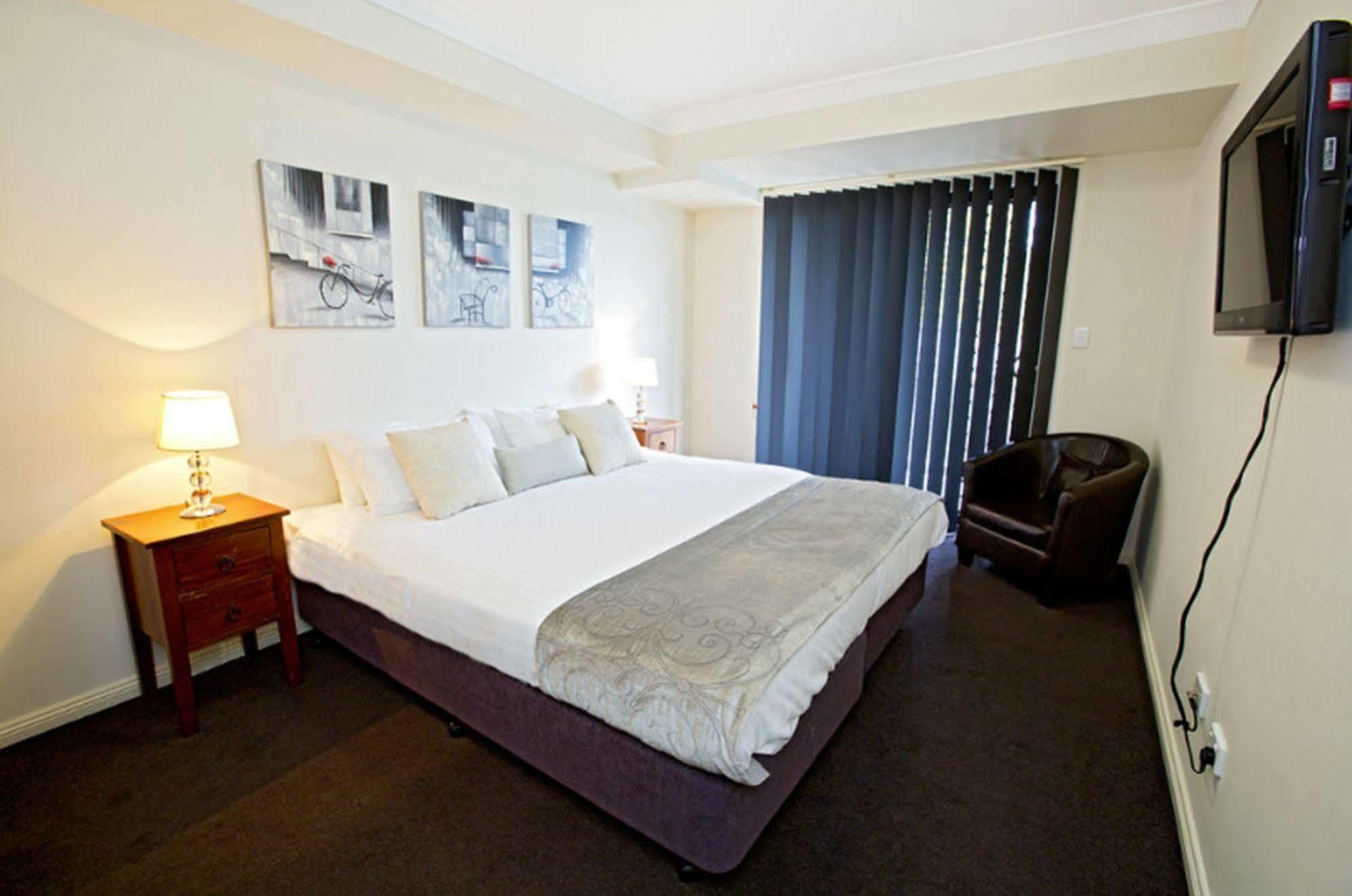 Astina Serviced Apartments - Central Penrith Eksteriør bilde