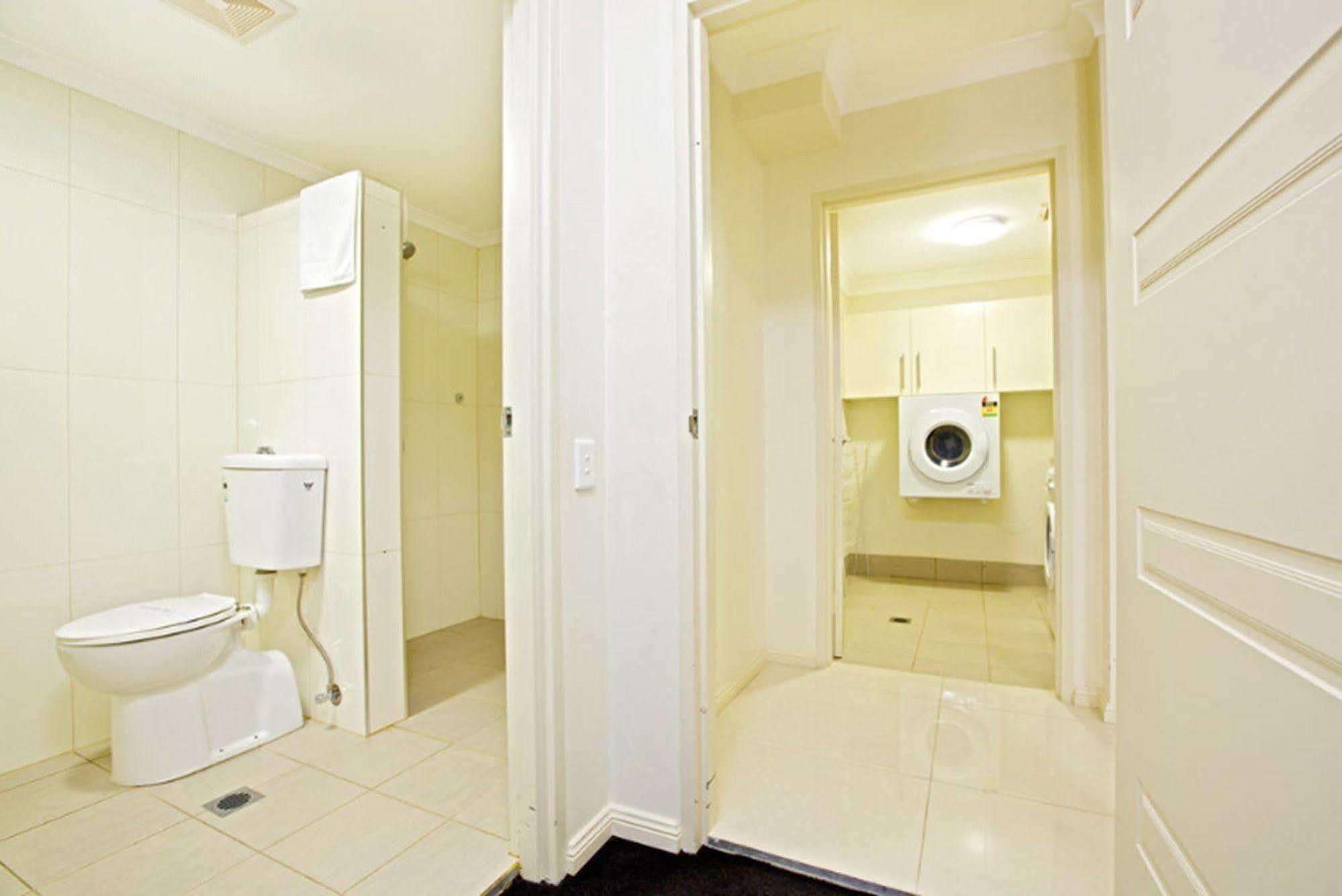 Astina Serviced Apartments - Central Penrith Eksteriør bilde