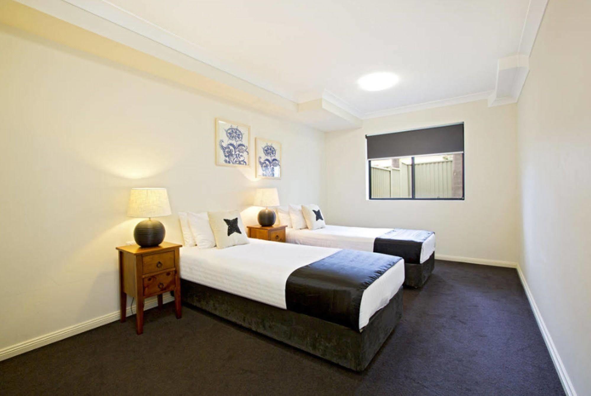Astina Serviced Apartments - Central Penrith Eksteriør bilde