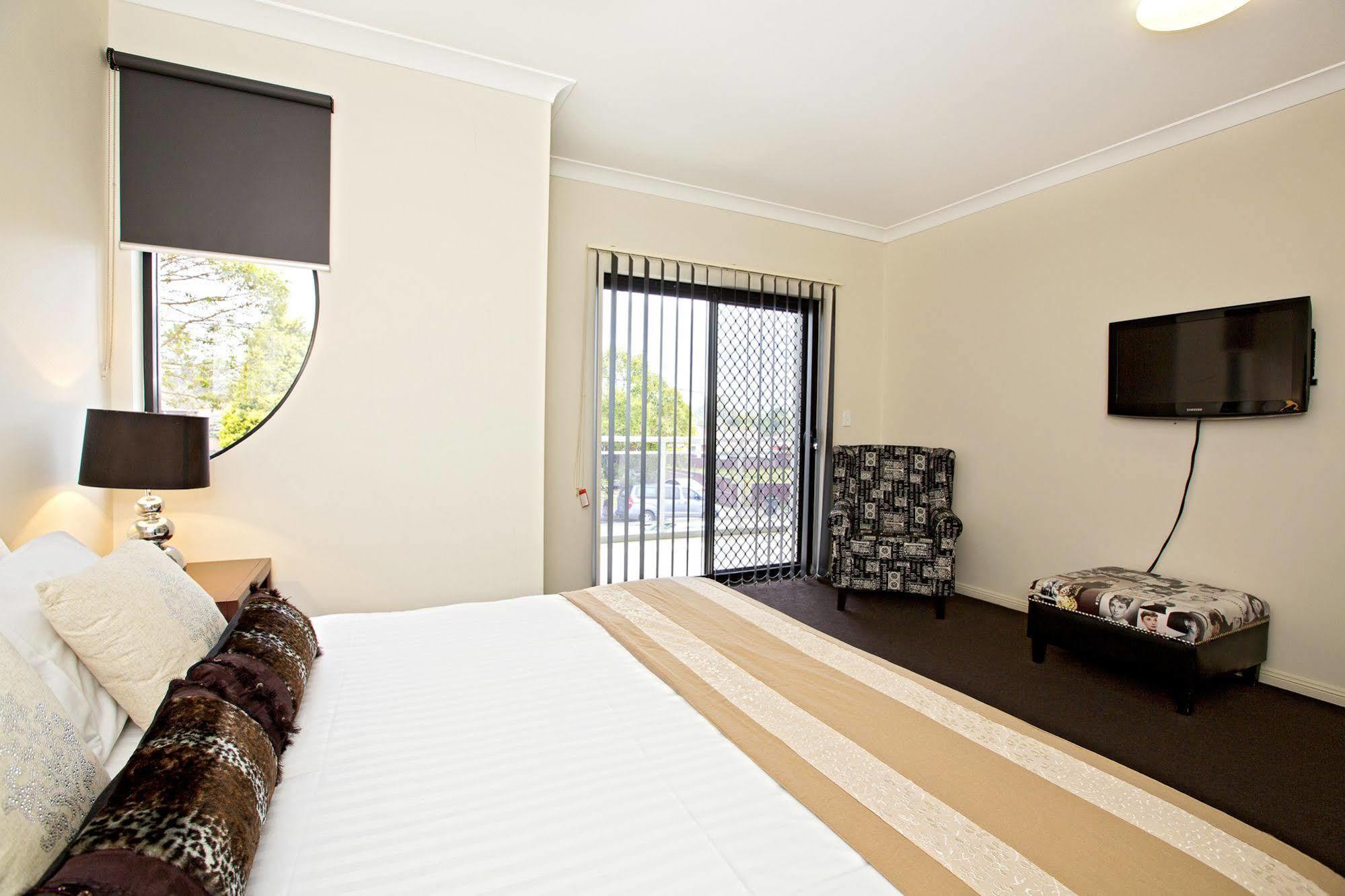 Astina Serviced Apartments - Central Penrith Eksteriør bilde